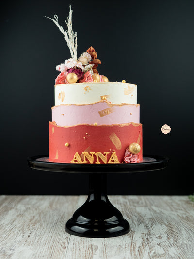 06. Special Cakes