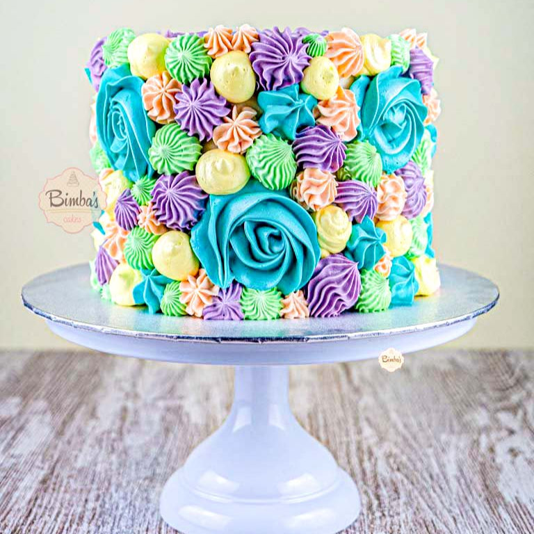 Tarta Layer Multicolor con Manga