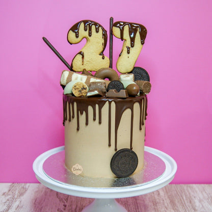 Tarta Gotas Chocolate Bizcocho Red Velvet (drip)