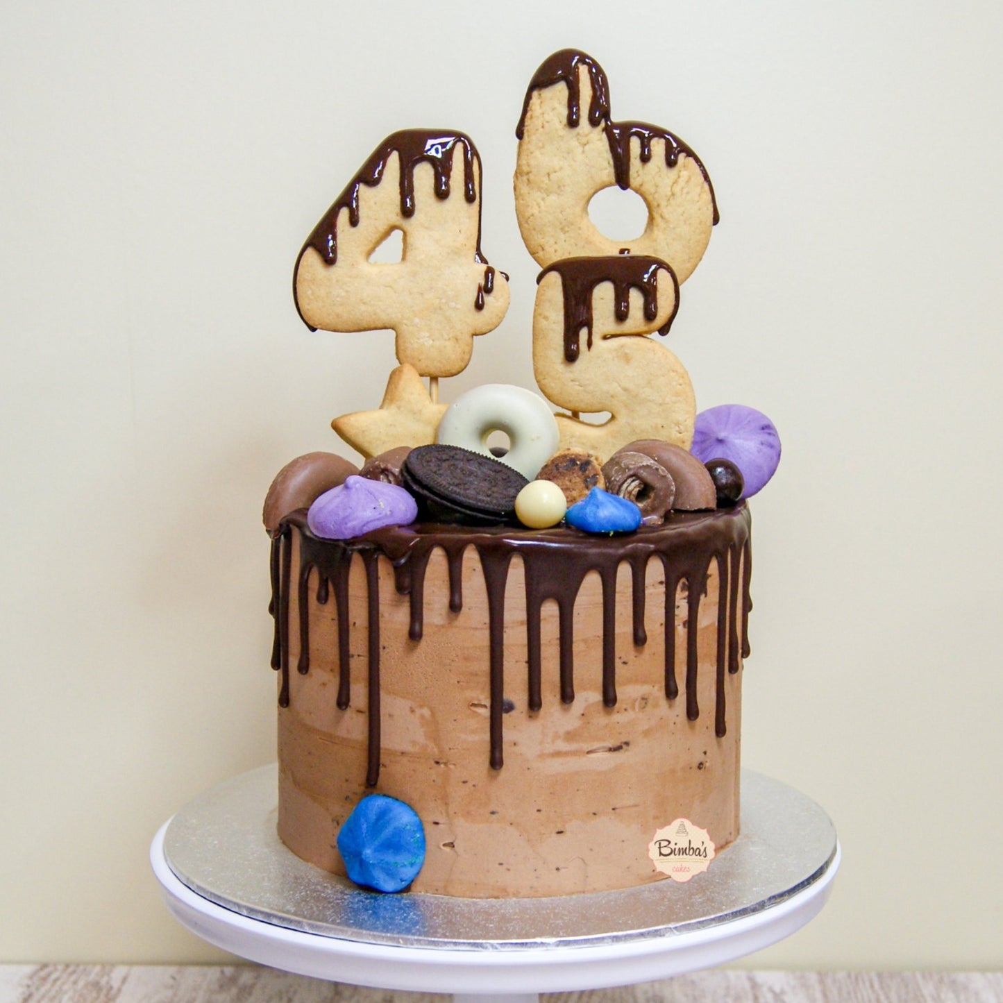 Tarta Gotas Chocolate Bizcocho Vainilla (drip)